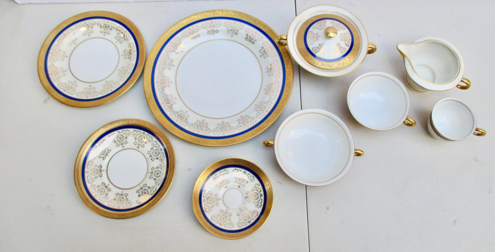Mid 20th Century Limoge Haviland Pattern H-80-- Set of 9 Pcs. - 10