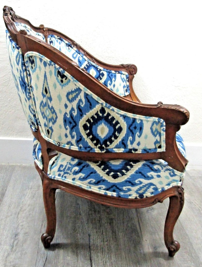 Antique French Louis XV Carved Walnut French Bergère Armchair Ikat 18th Century - 6