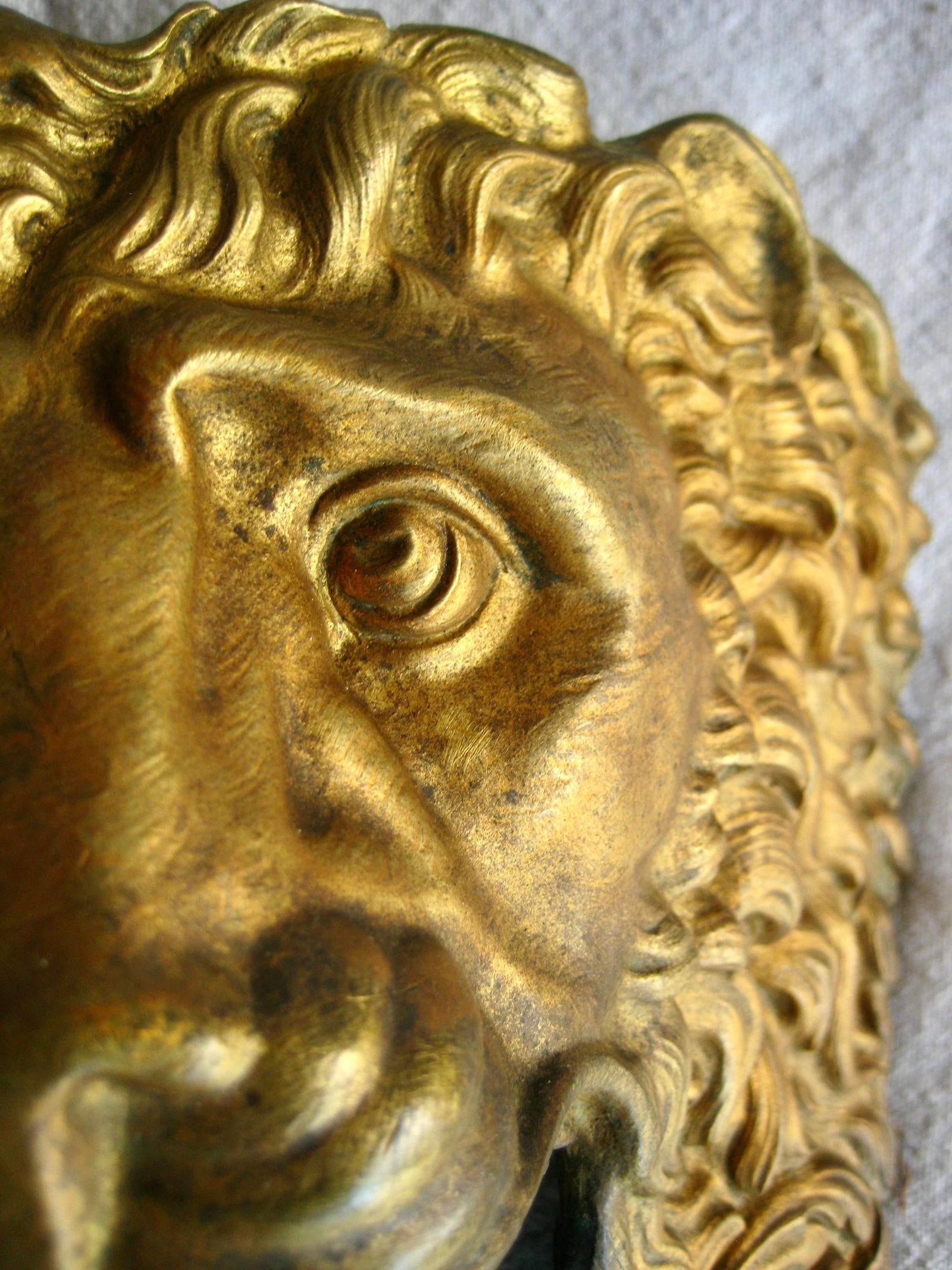 Mid 19th Century French Napoleon III Lion Head Pool Table Ornement - 5