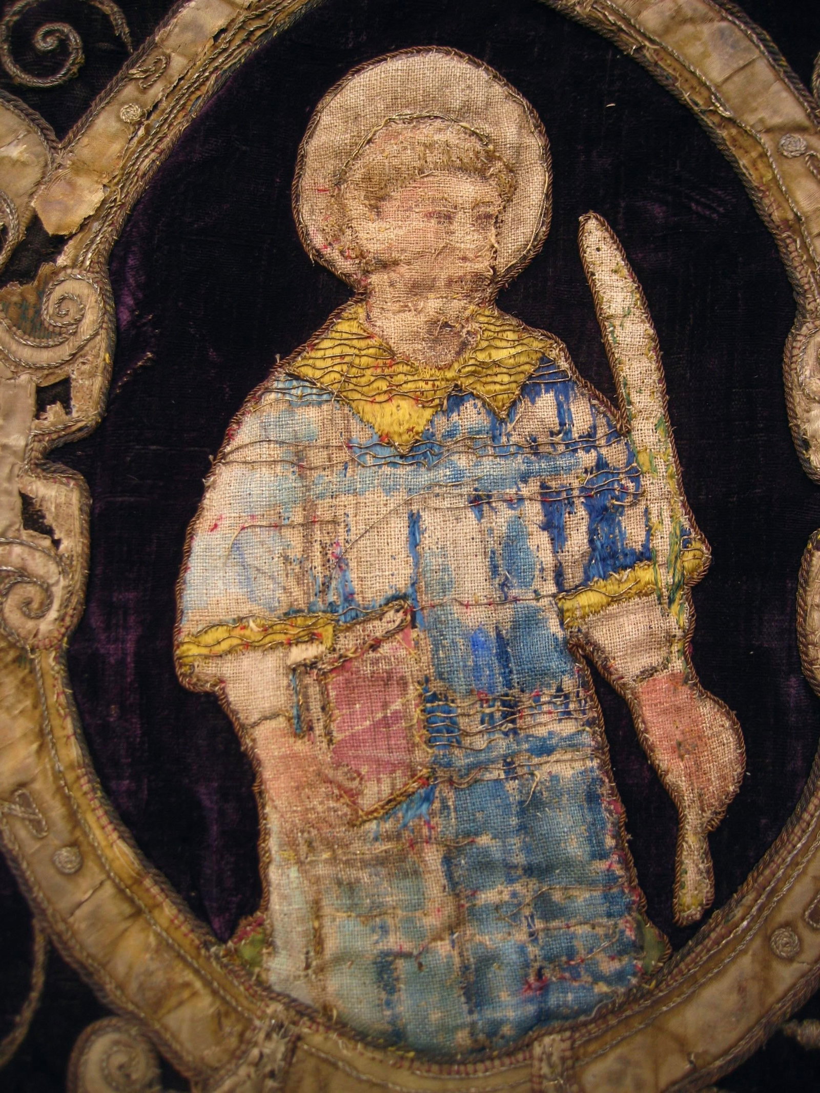 Large Velvet Gold and Silk Embroidered Antependium Circa 17 Century - 3