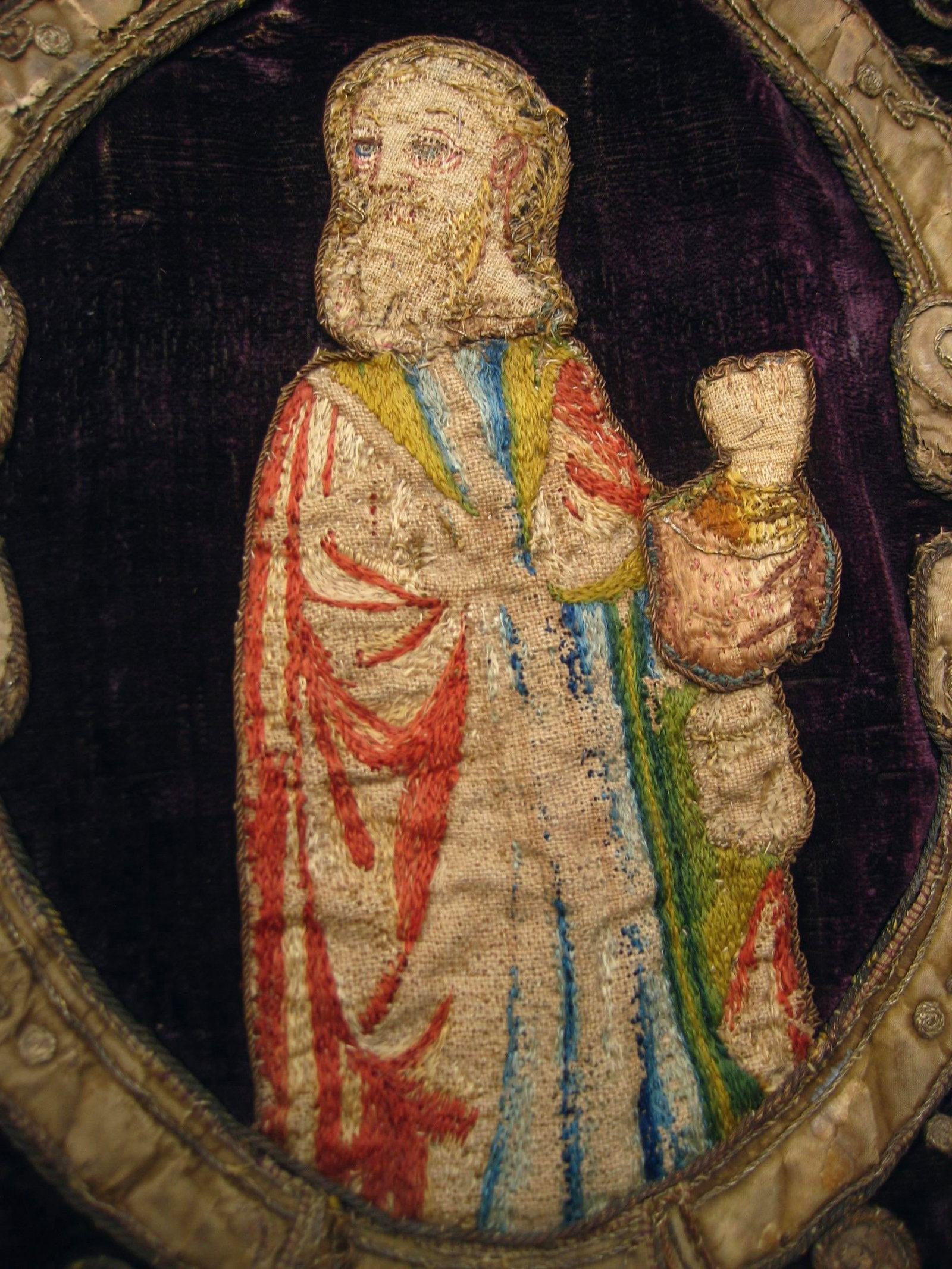 Large Velvet Gold and Silk Embroidered Antependium Circa 17 Century - 7