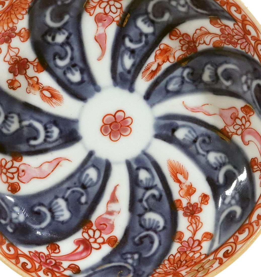 Chinese Export Porcelain "Queen Charlotte" Pattern Tea Bowl & Saucer, Kangxi Period - 7