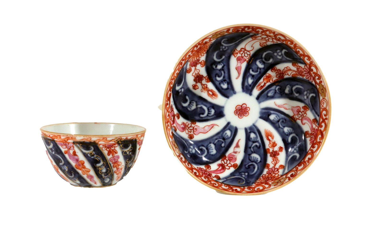 Chinese Export Porcelain "Queen Charlotte" Pattern Tea Bowl & Saucer, Kangxi Period - 8