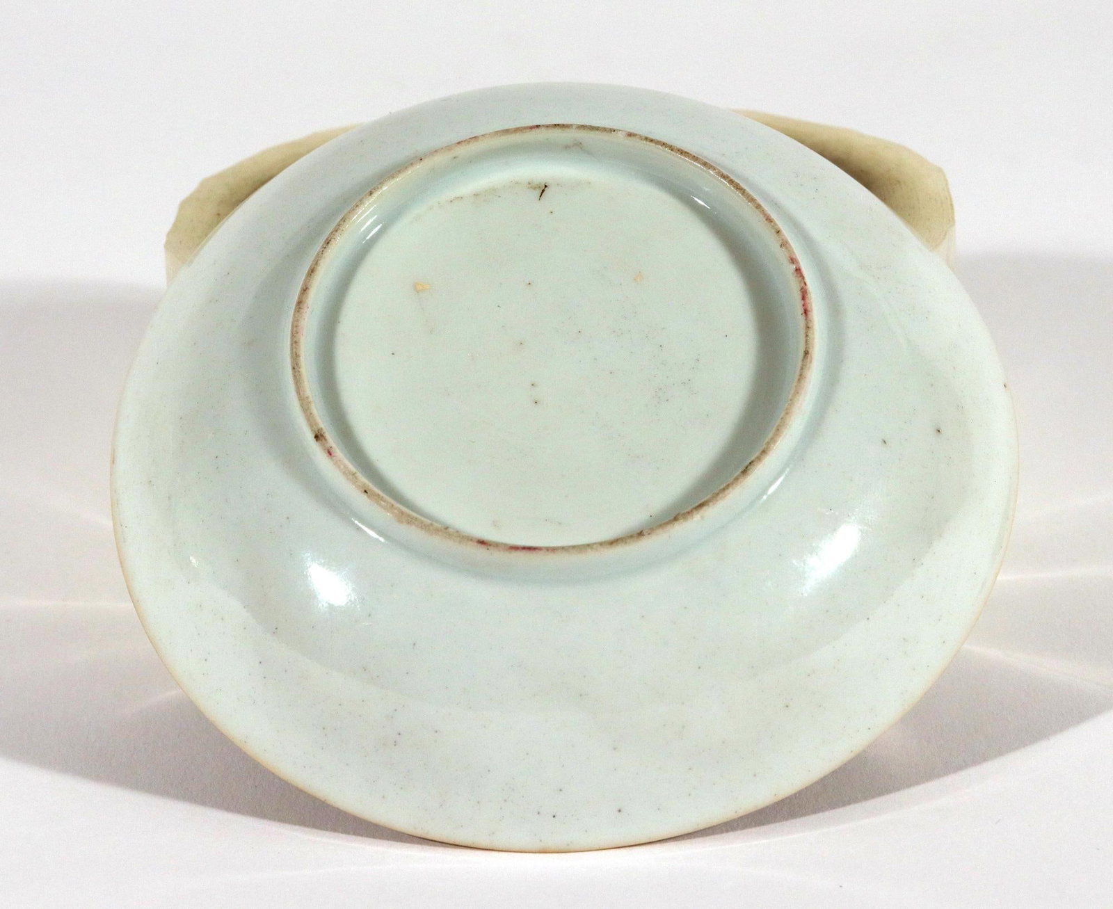 Chinese Export Porcelain "Queen Charlotte" Pattern Tea Bowl & Saucer, Kangxi Period - 9