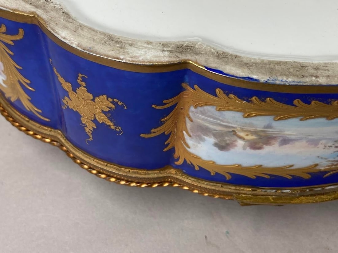 19thC Sevres Rococo Blue Porcelain Gallant Box - 1 - 15