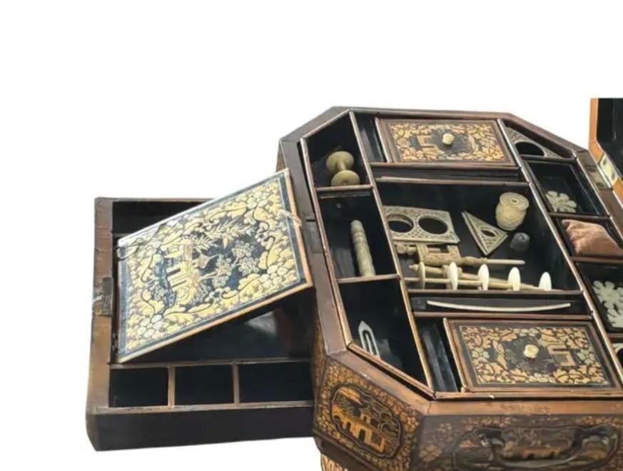 19th Century Chinese Export Lacquer Chinoiserie Sewing Box - 13