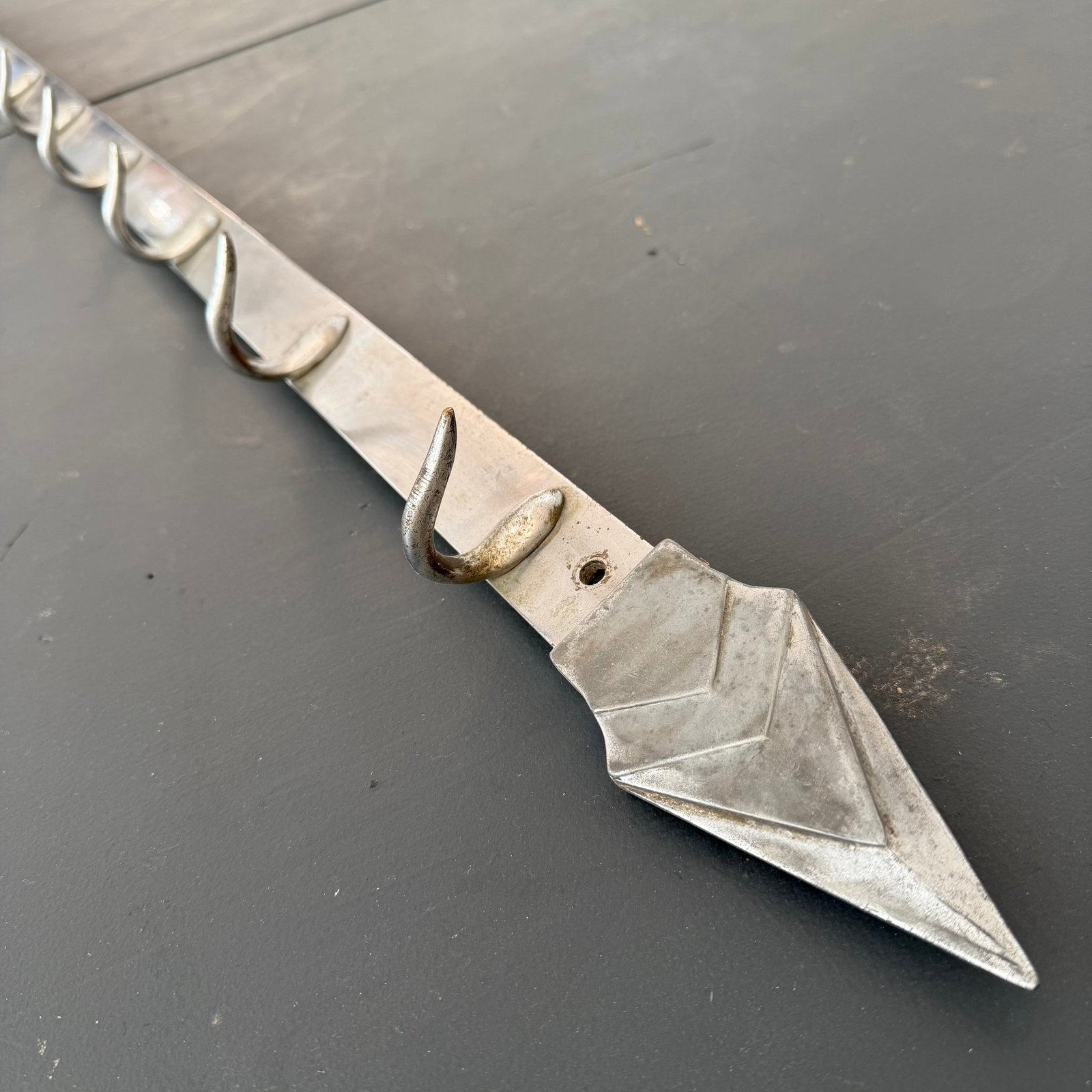 1930s Large Art Deco Arrowhead Steel Butchers Hook Wall Rack - 3