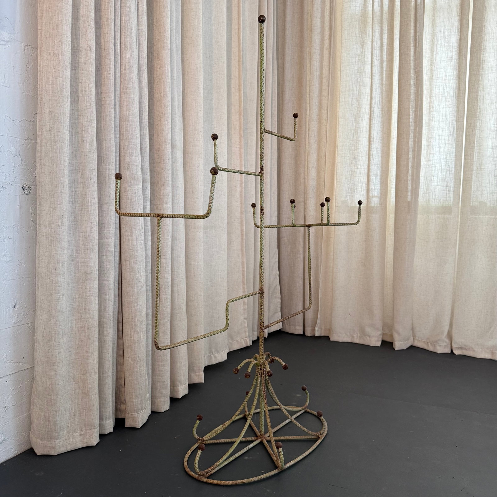 1940s Braided Metal Graduated Millinery Display Stand Hat Rack - 6