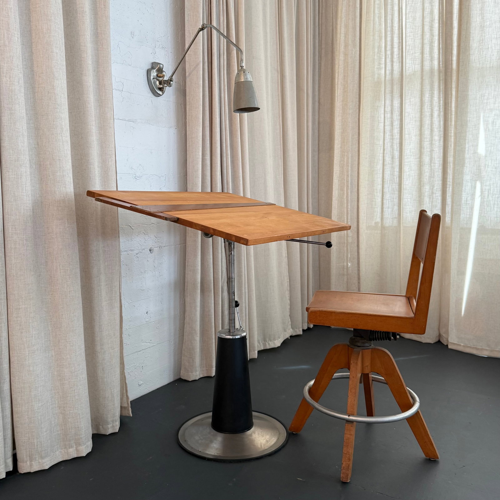 1950s Industrial Mid-Century Articulating Task Lamp Wall Sconce - 4