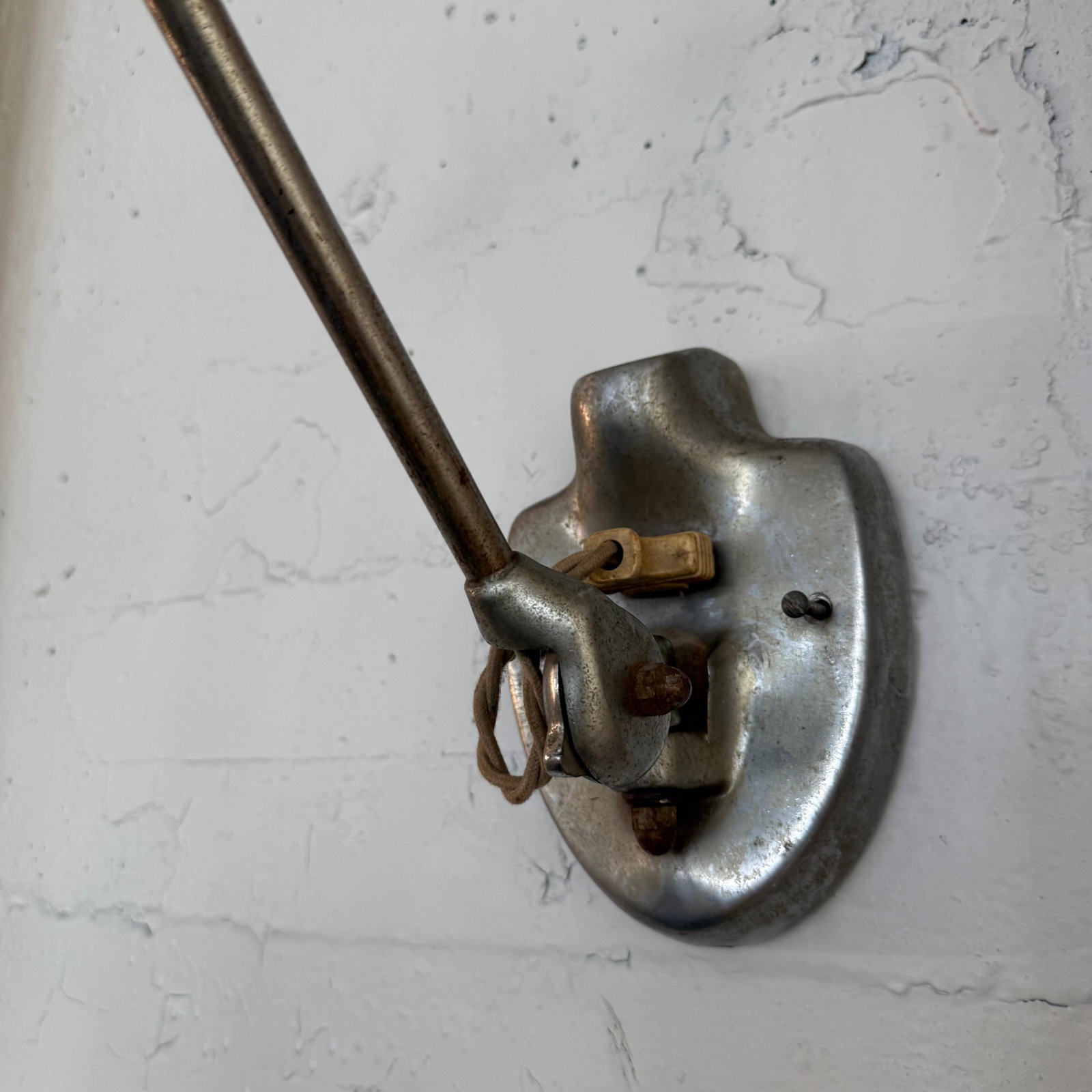 1950s Industrial Mid-Century Articulating Task Lamp Wall Sconce - 6