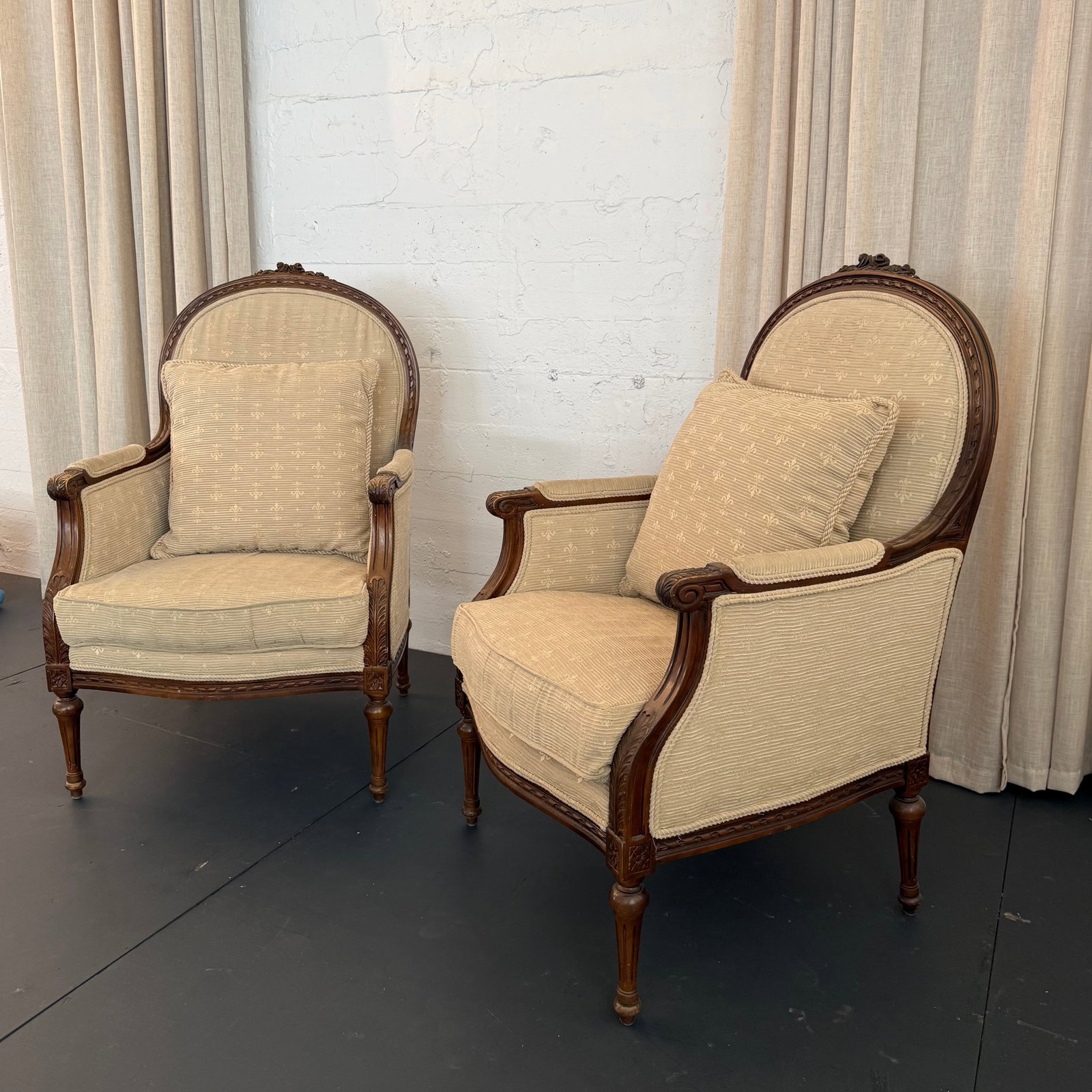 Pair of Mid-Century Louis XVI Style Carved Walnut Bergère Armchairs - 2