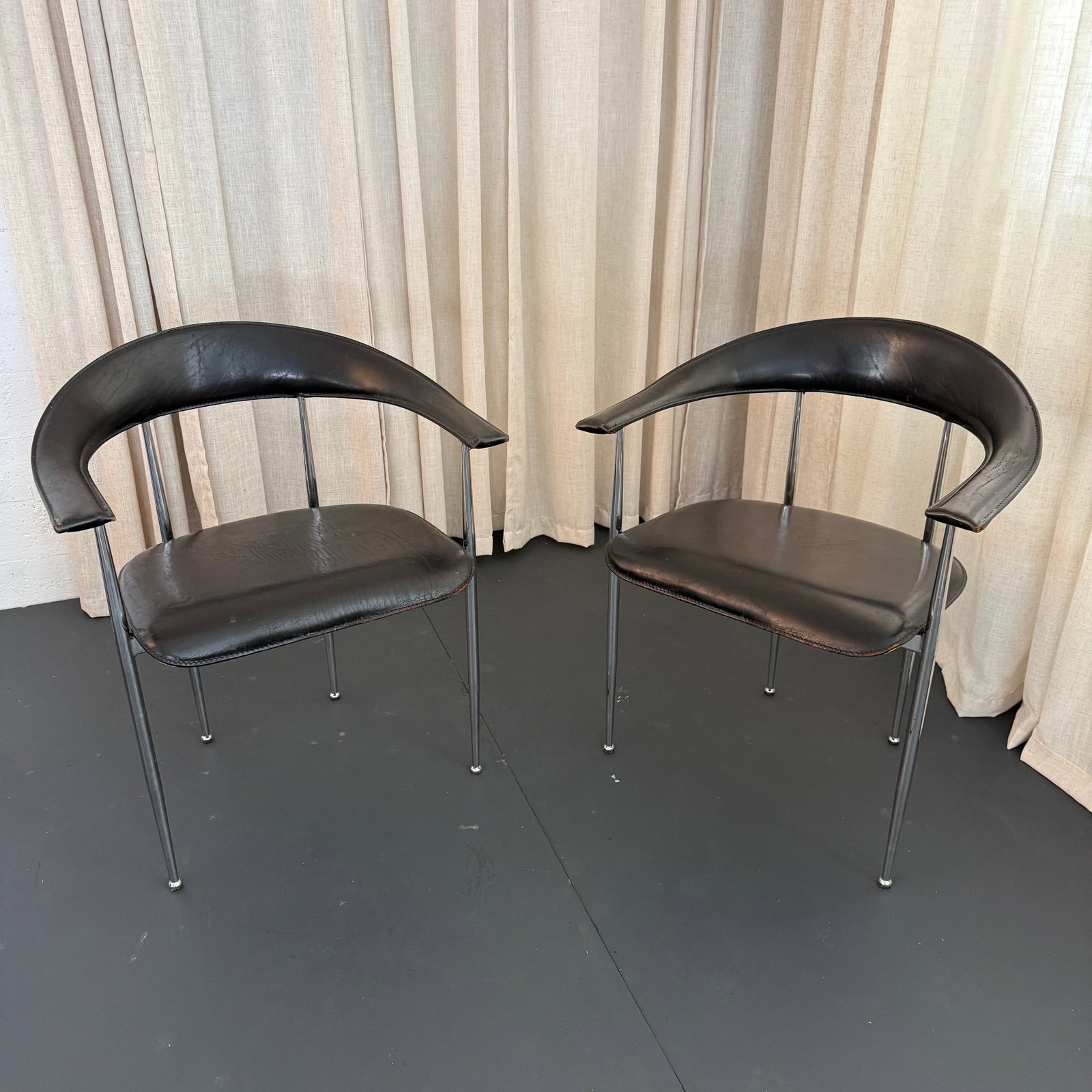 Pair of Italian Postmodern Fasem P40 Chairs by Vegni & Gualtierotti - 2