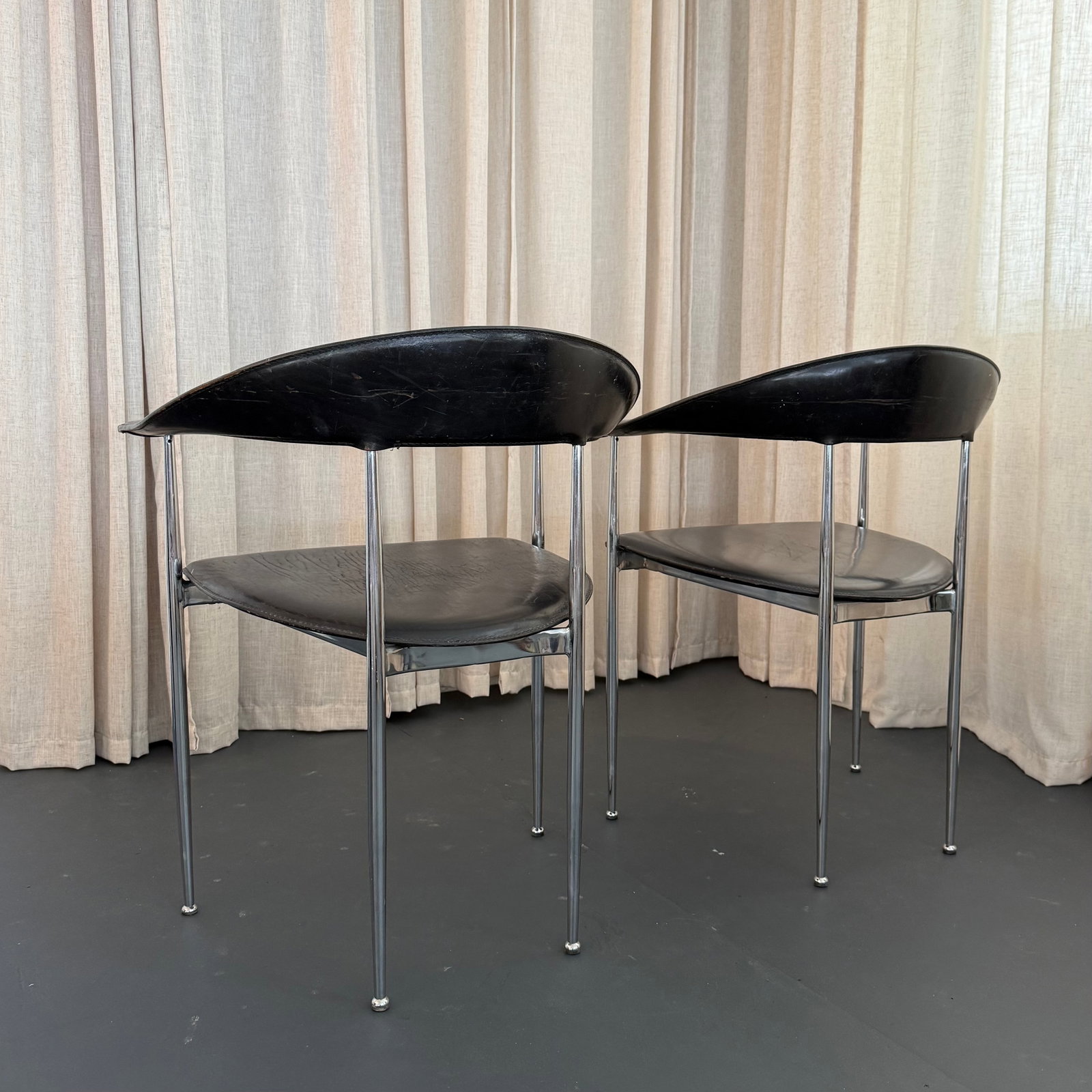 Pair of Italian Postmodern Fasem P40 Chairs by Vegni & Gualtierotti - 3