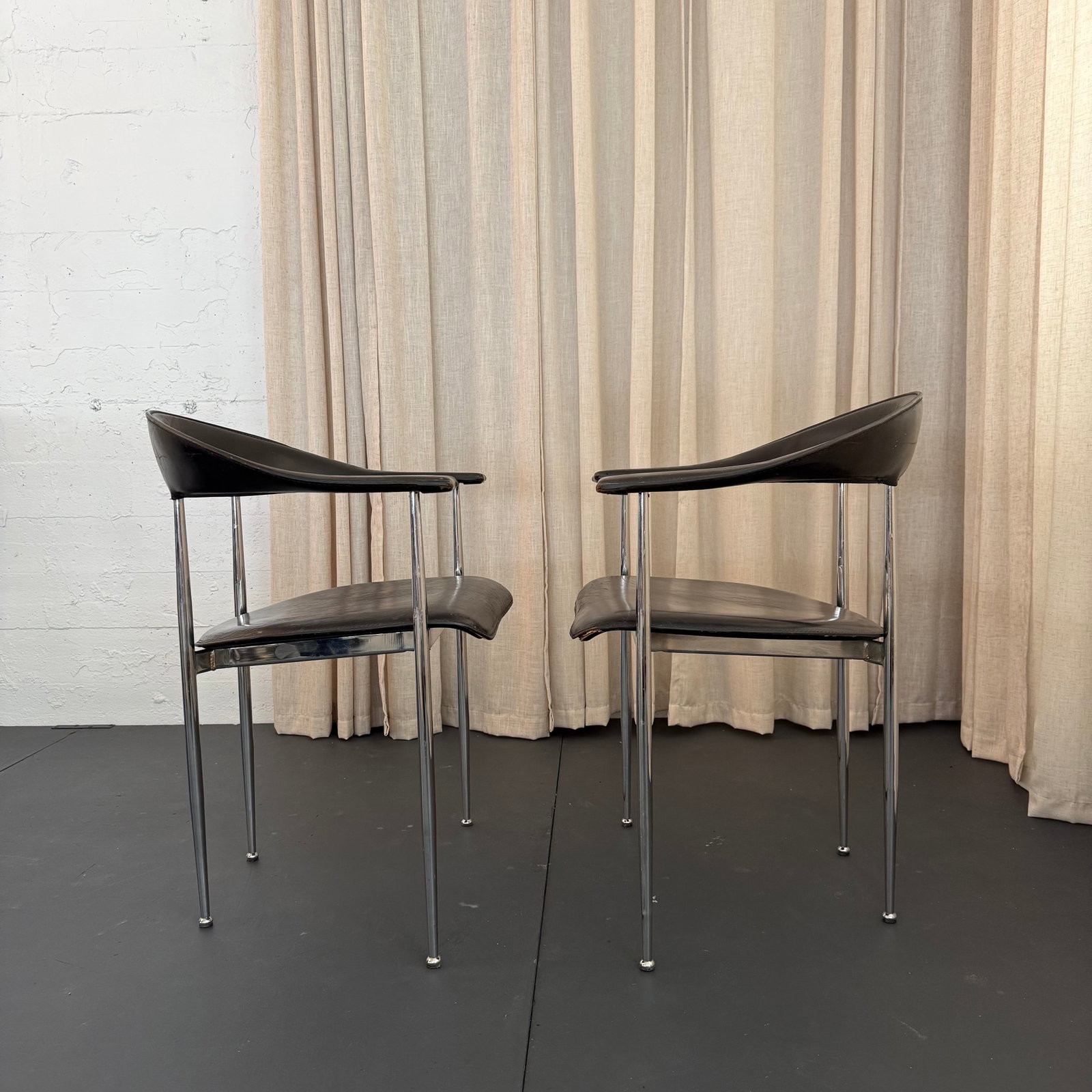 Pair of Italian Postmodern Fasem P40 Chairs by Vegni & Gualtierotti - 5