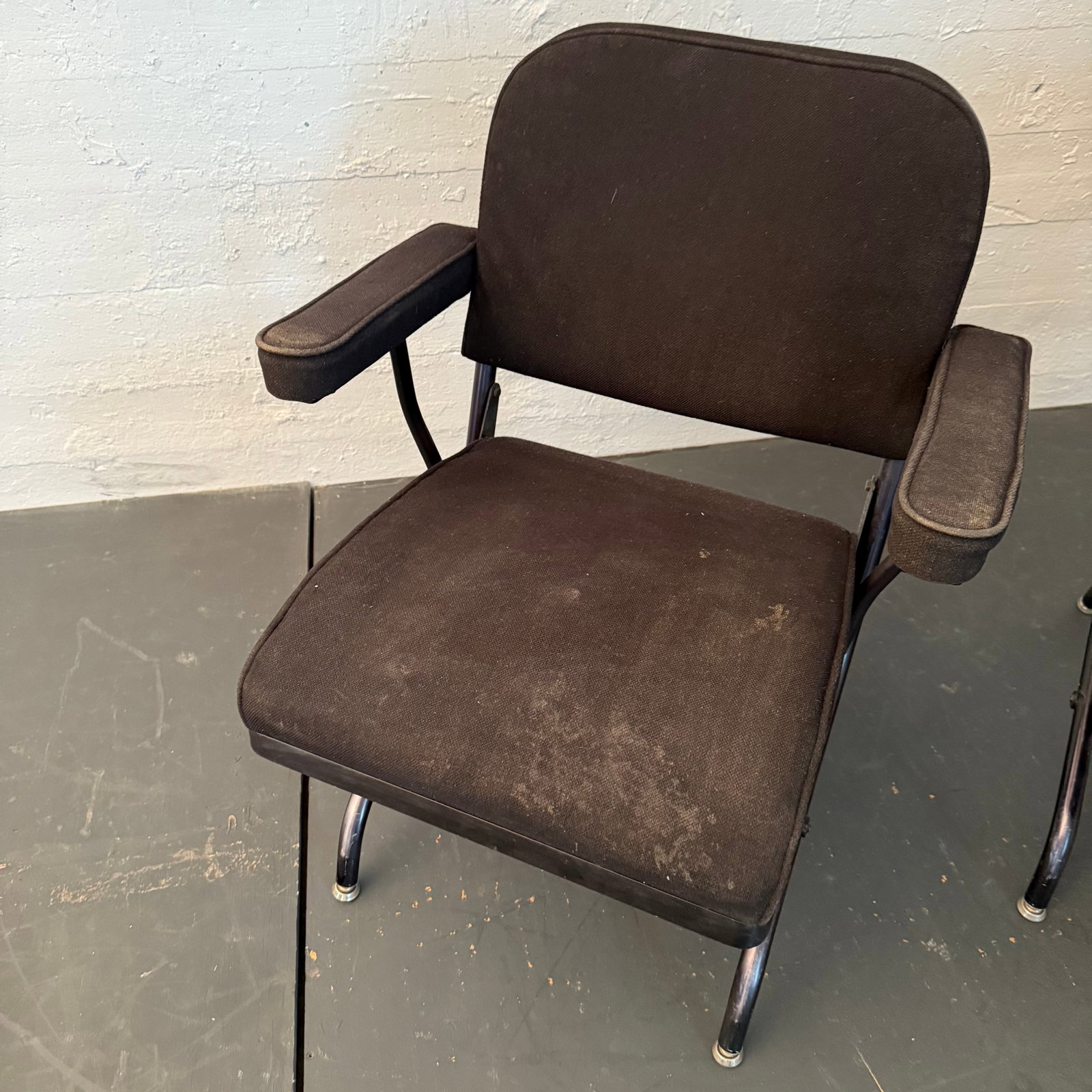 1940s Pair of Art Deco Warren McArthur for Mayfair Industries Folding Armchairs - 6