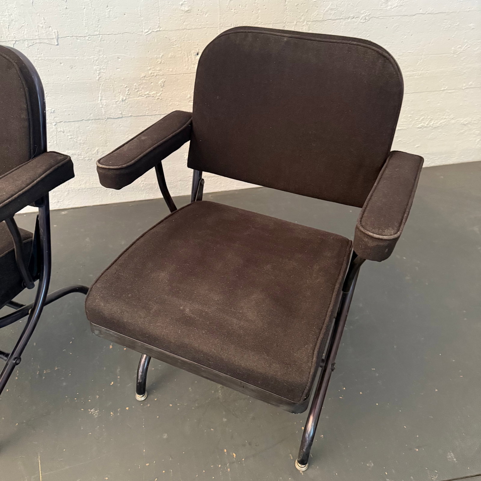 1940s Pair of Art Deco Warren McArthur for Mayfair Industries Folding Armchairs - 7