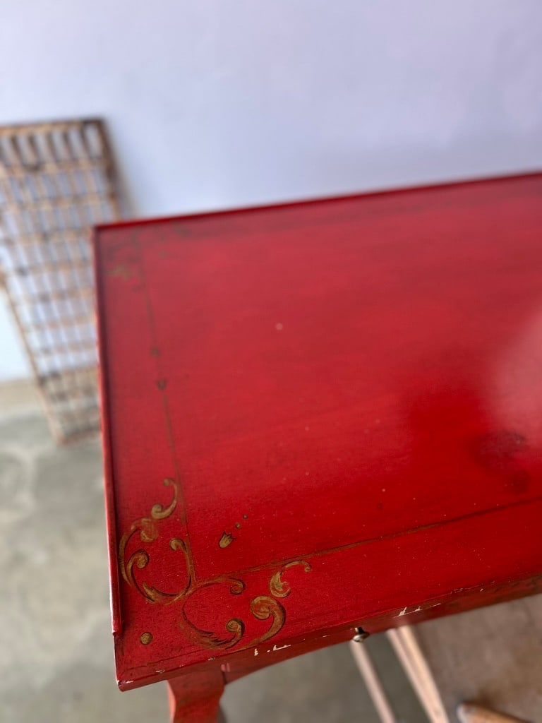 Vintage Chinoiserie Crimson Writing Desk – Hollywood Regency / Postmodern Eclectic - 7