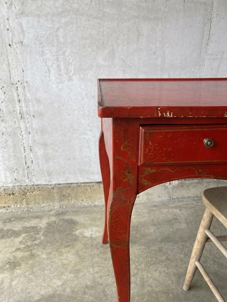 Vintage Chinoiserie Crimson Writing Desk – Hollywood Regency / Postmodern Eclectic - 9