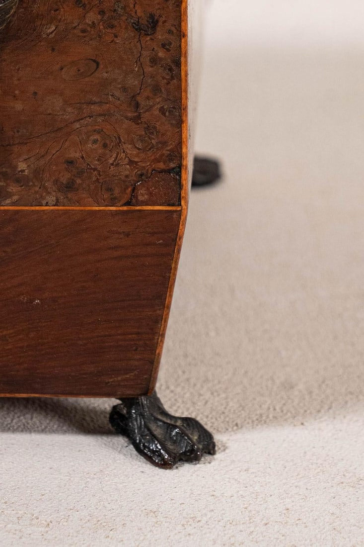 Regency Burl Yew Tea Caddy (C. 1820) - 7