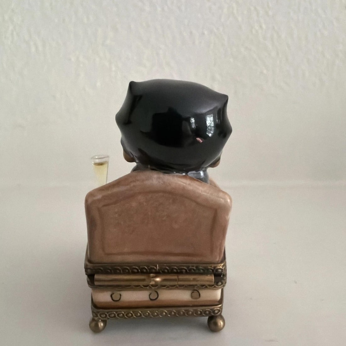 Rare Vintage Chanille Limoges Trinket Box Betty Boop In Armchair with Champagne Glass & Small Dog "P - 3