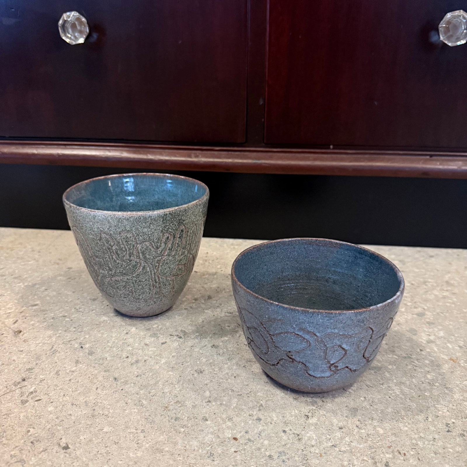 Set of 2 20thC. Mid-Century Modern Primitive Incised Art Pottery Bowls - 2