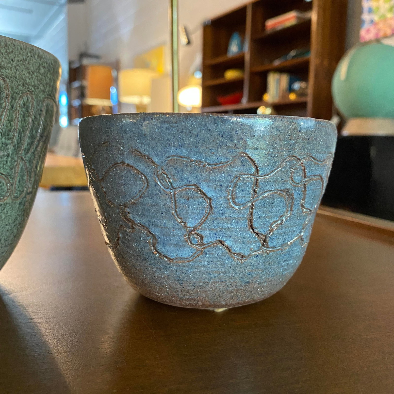 Set of 2 20thC. Mid-Century Modern Primitive Incised Art Pottery Bowls - 6