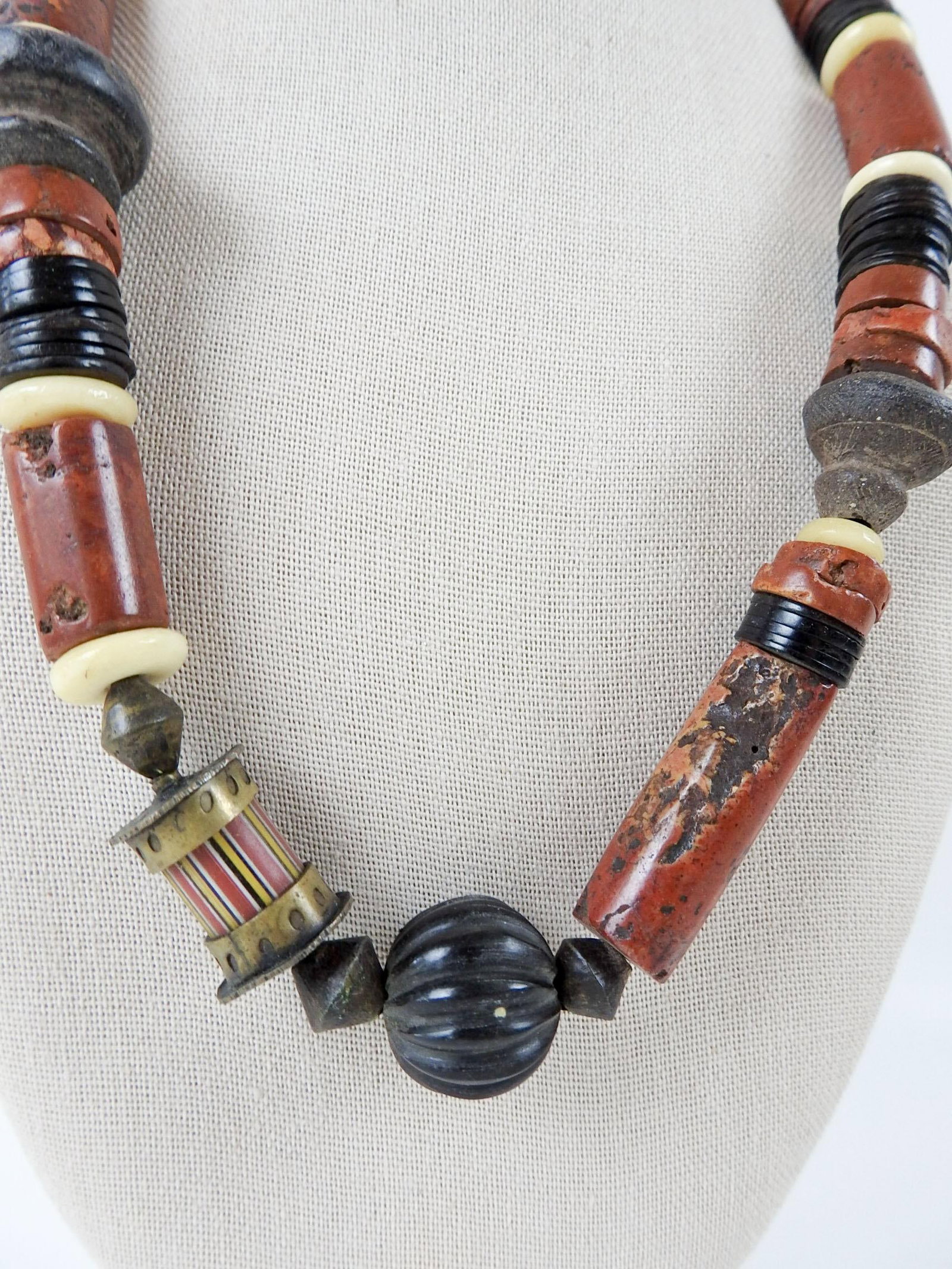 Vintage 1990s Artist Made Tribal Bauxite Pottery Beaded Necklace - 2