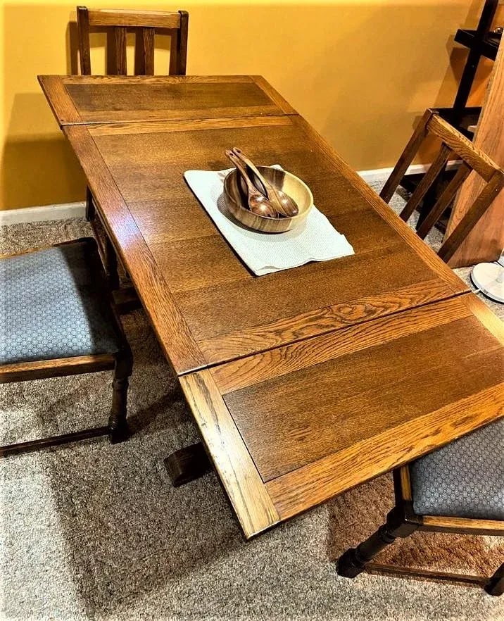 Scottish Arts & Crafts Quarter Sawn Oak Dining Chairs by F. H. Marshall - Set of 4 - Early 20th Cent - 11