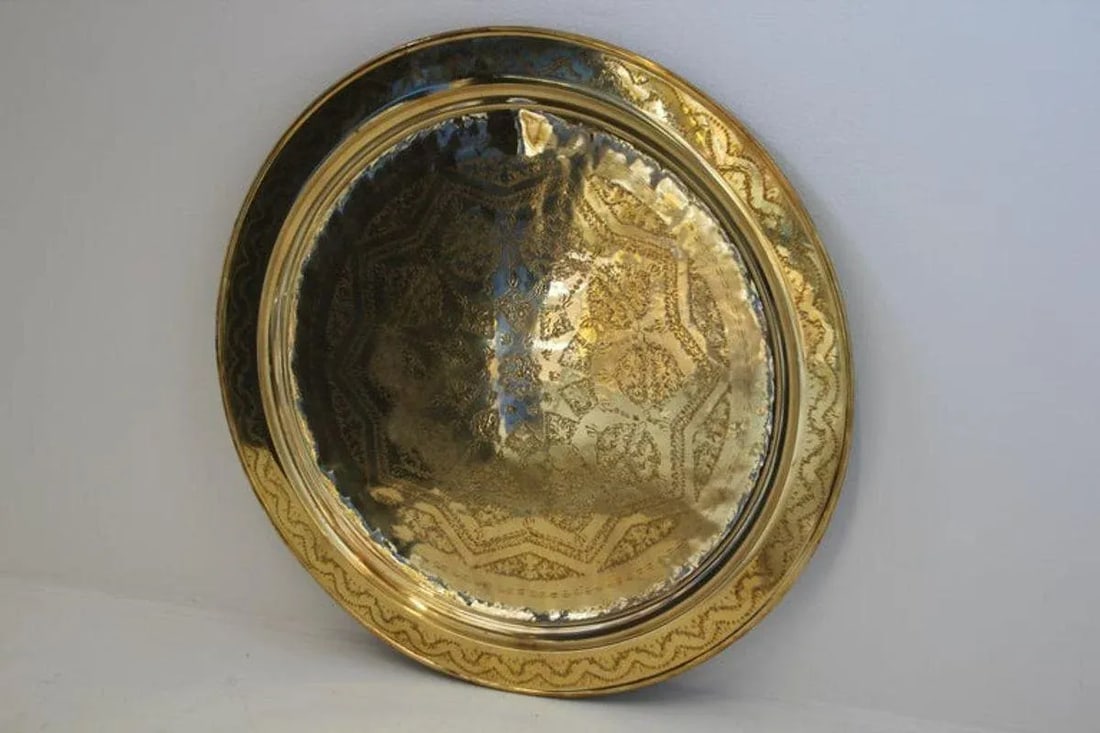 Circa 1900s Monumental Moroccan Brass Tray Platter - 3