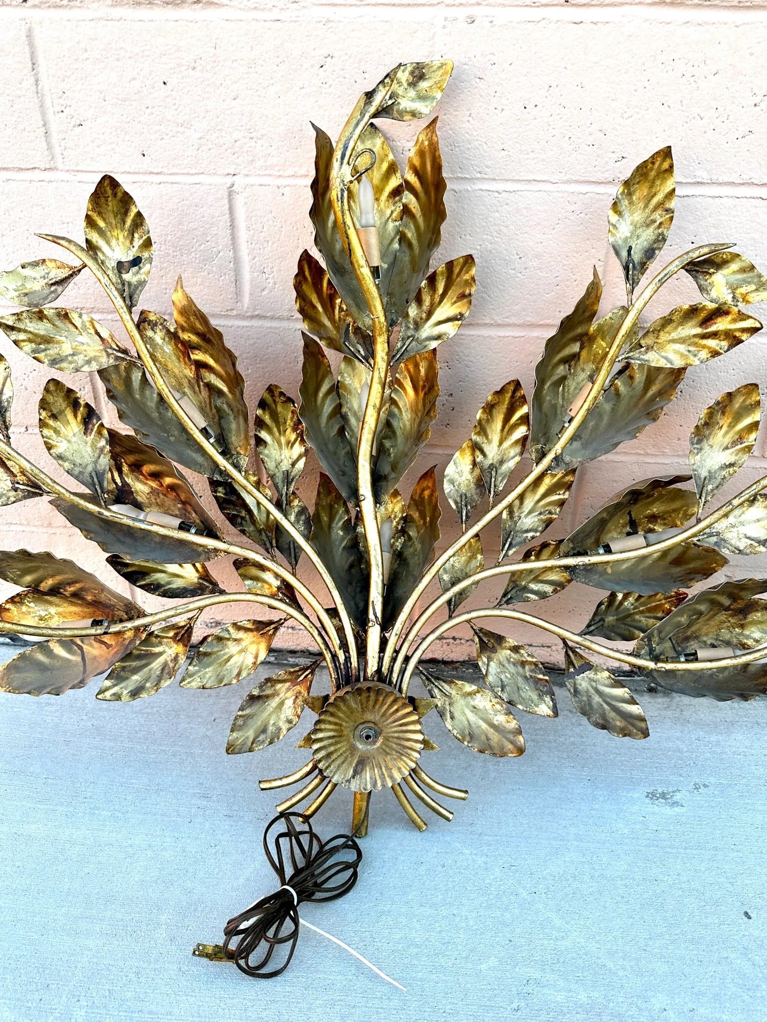 Vintage Hollywood Regency Hans Kogl Gilt Gold Leaf Wall Sconce - 6