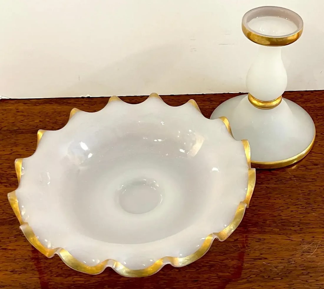19th Century French Gilt White Opaline Compote / Tazza - 3