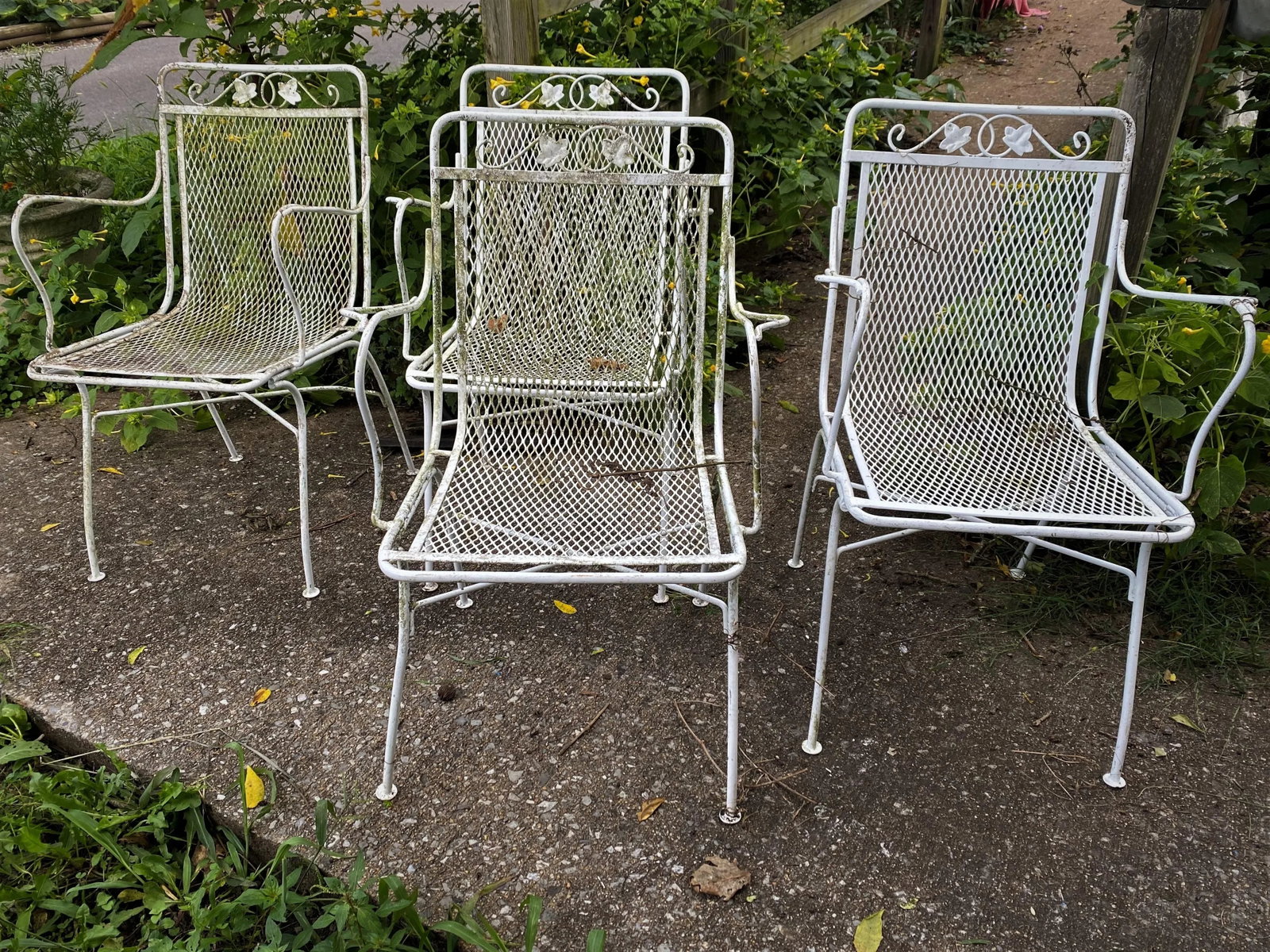Woodard Maple Leaf Wrought Iron Arm Chairs Set of 4 - 13