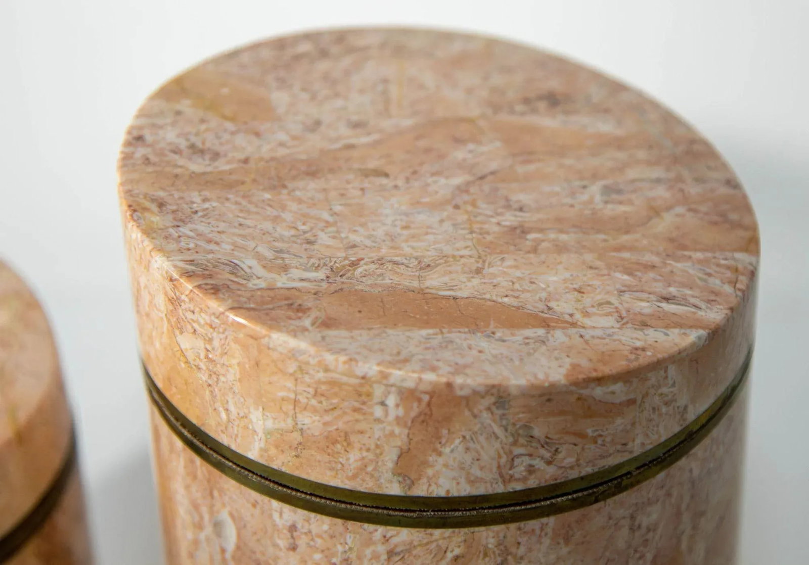 Maitland Smith Vintage Tessellated Stone Travertine Boxes 1970's Set of Two - 4
