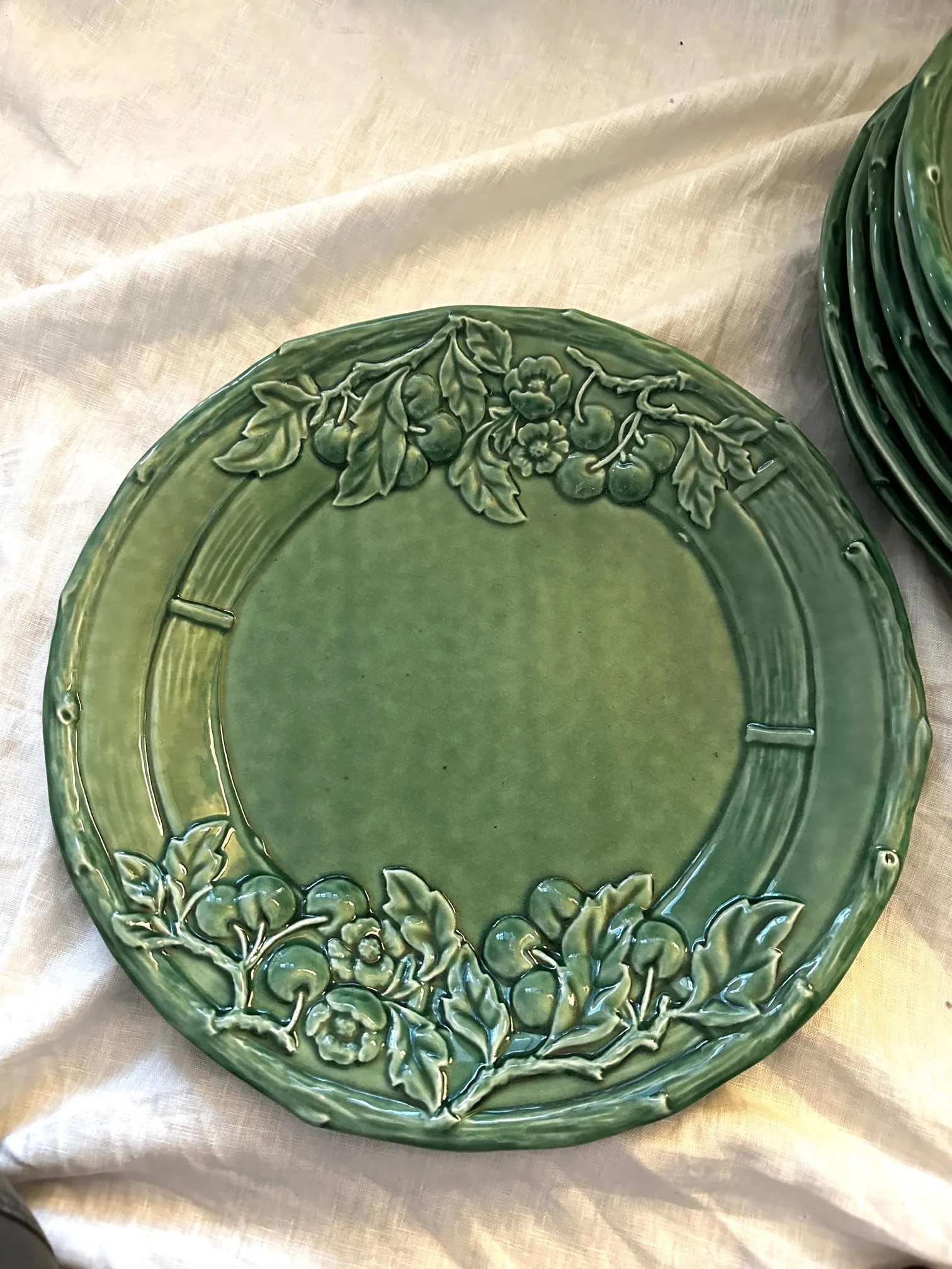 Vintage Verti Green Dinner Plates-A Set - 3