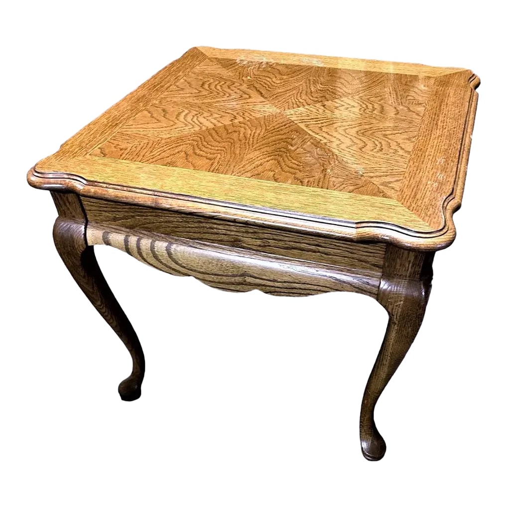 Vintage Thomasville Solid Oak Queen Anne Lamp Table - Late 20th Century (1 of 7)