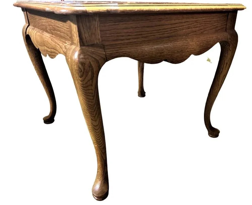 Vintage Thomasville Solid Oak Queen Anne Lamp Table - Late 20th Century - 3