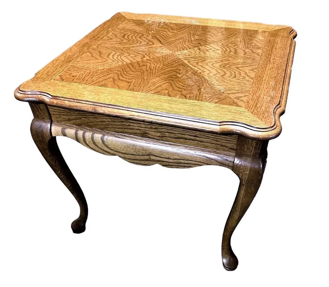 Vintage Thomasville Solid Oak Queen Anne Lamp Table - Late 20th Century - 7