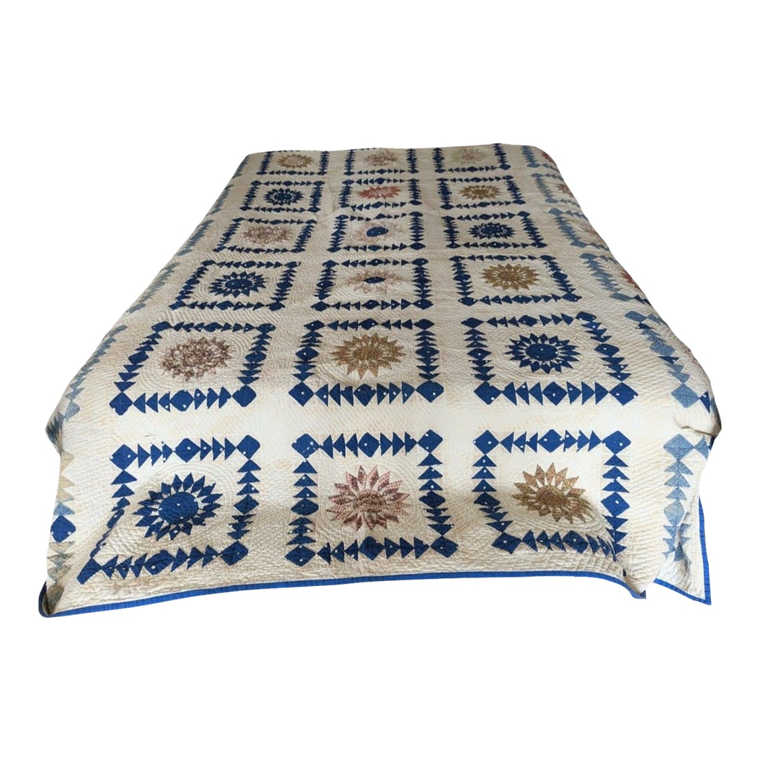 Antique Late 1800s Quilt of Mariner's Compass Pattern -Exceptionally Large Size for the Time: The pattern of this quilt closely resembles that classic Mariner's Compass design popular in the 1840s-1850s. The arms of the star radiating from the central circle are bordered by sawtooth edges, wit