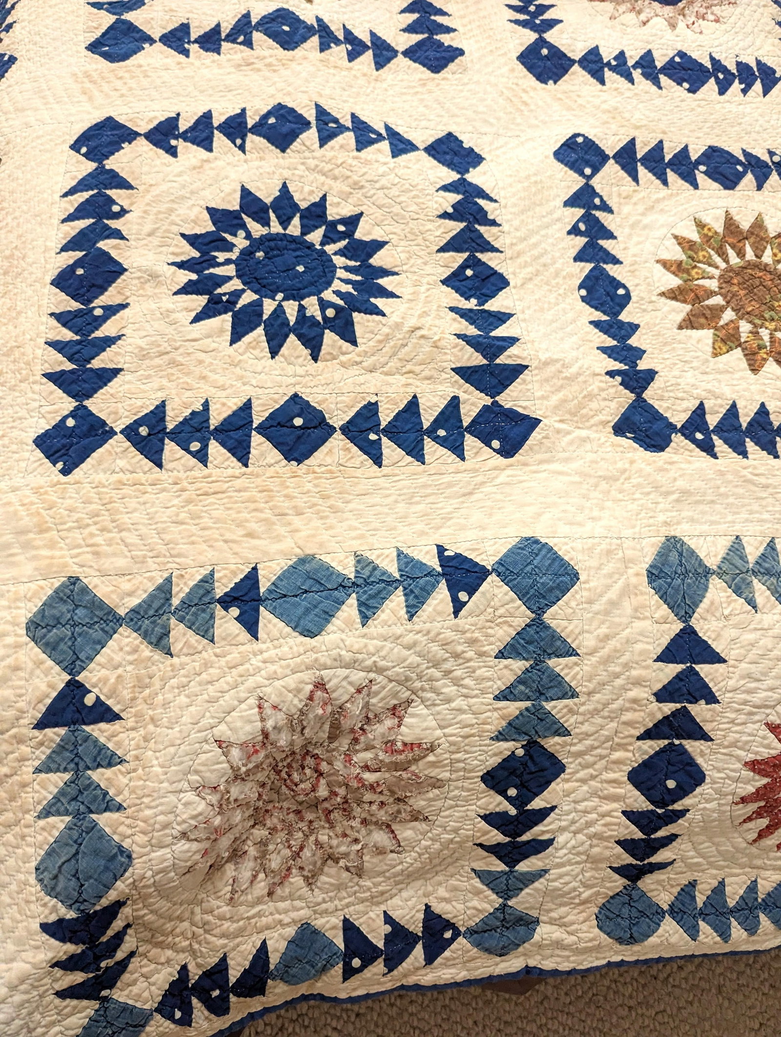 Antique Late 1800s Quilt of Mariner's Compass Pattern -Exceptionally Large Size for the Time - 5