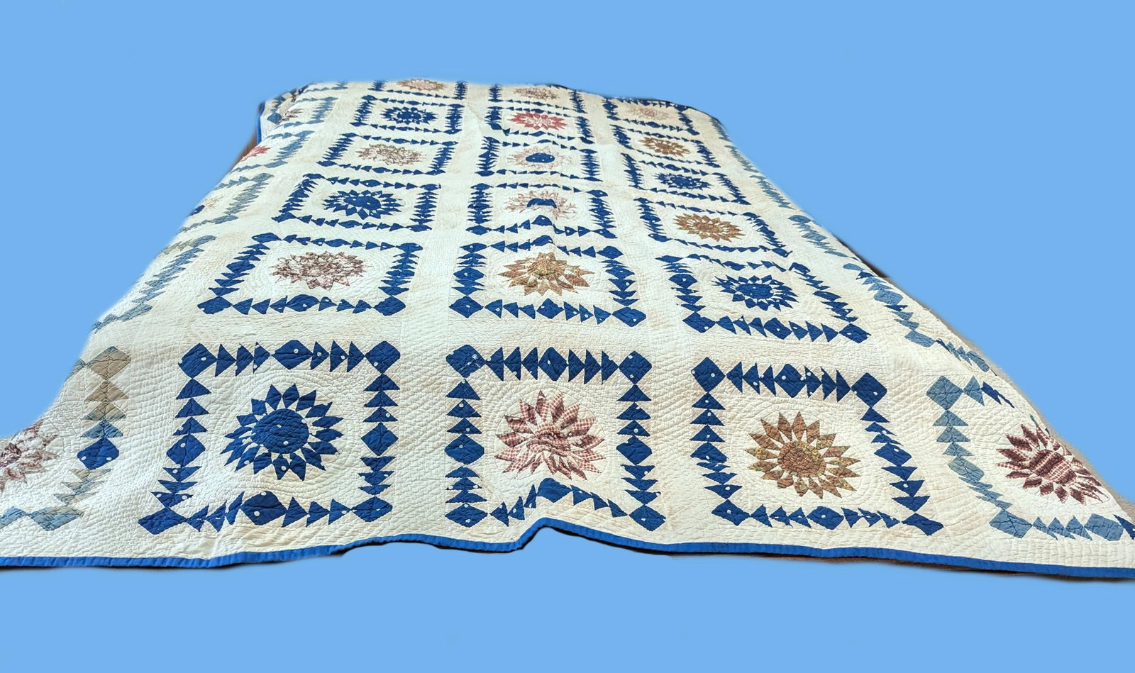 Antique Late 1800s Quilt of Mariner's Compass Pattern -Exceptionally Large Size for the Time - 6