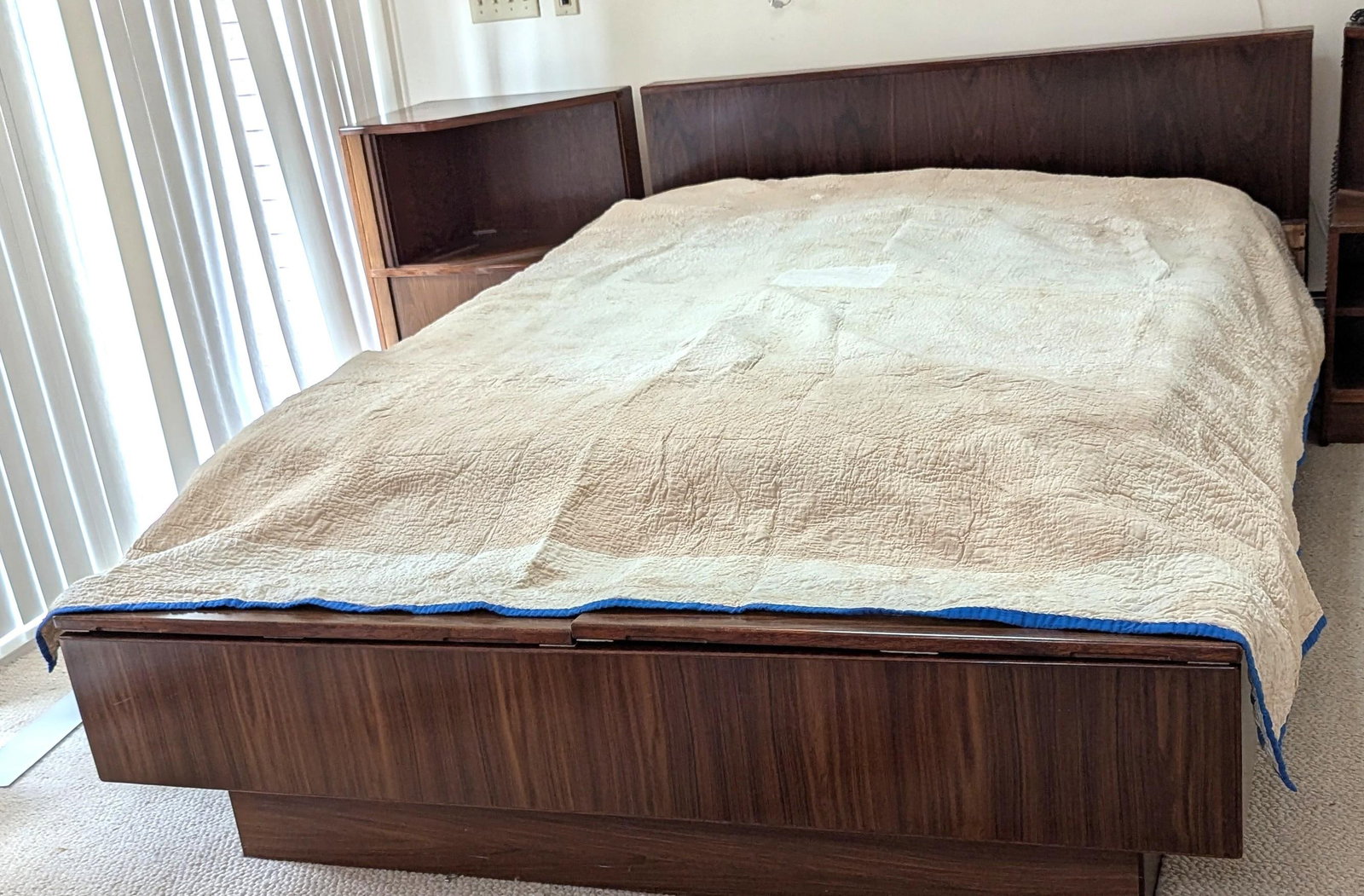 Antique Late 1800s Quilt of Mariner's Compass Pattern -Exceptionally Large Size for the Time - 7