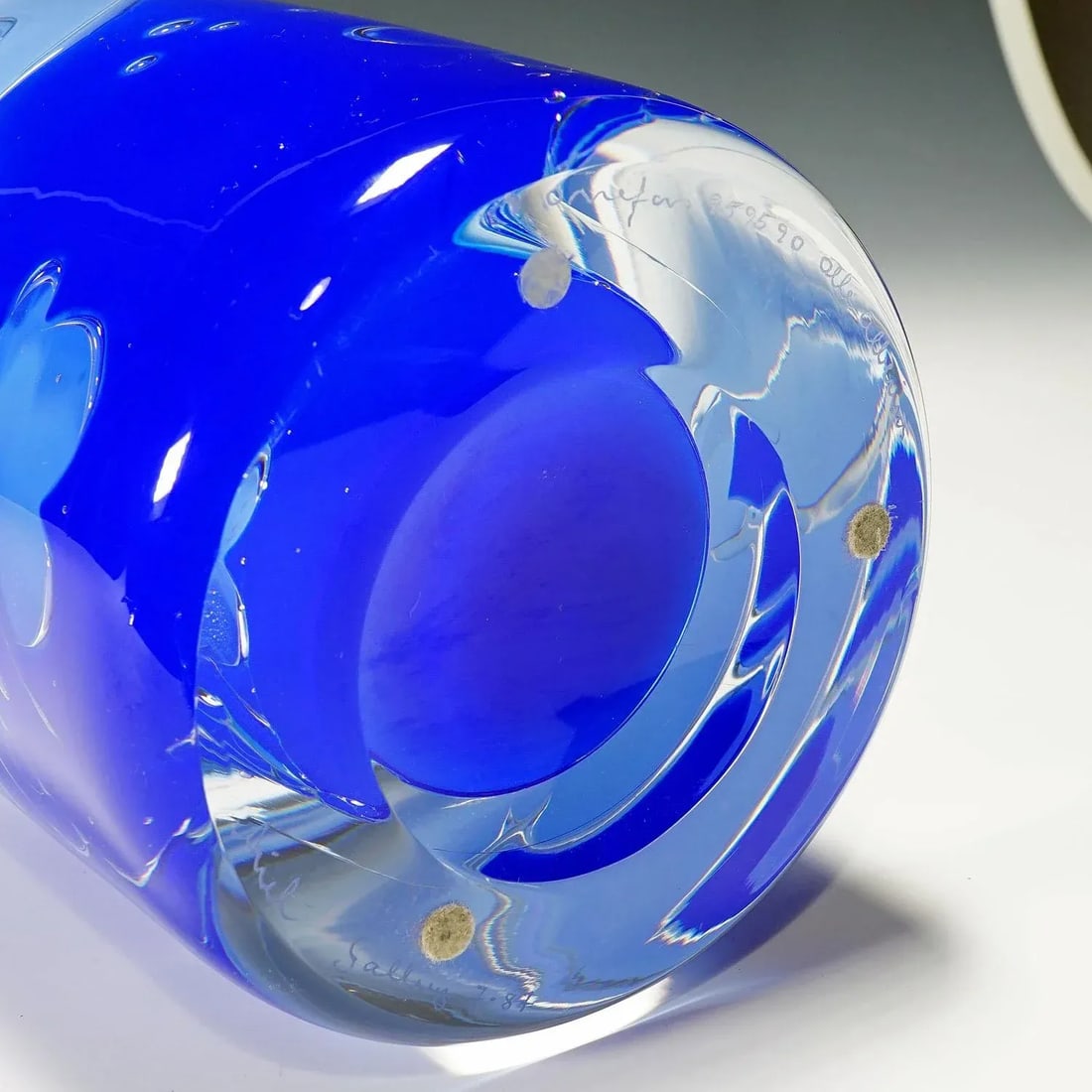 Massive Ariel Vase by Olle Alberius for Orrefors, Sweden 1987 - 7