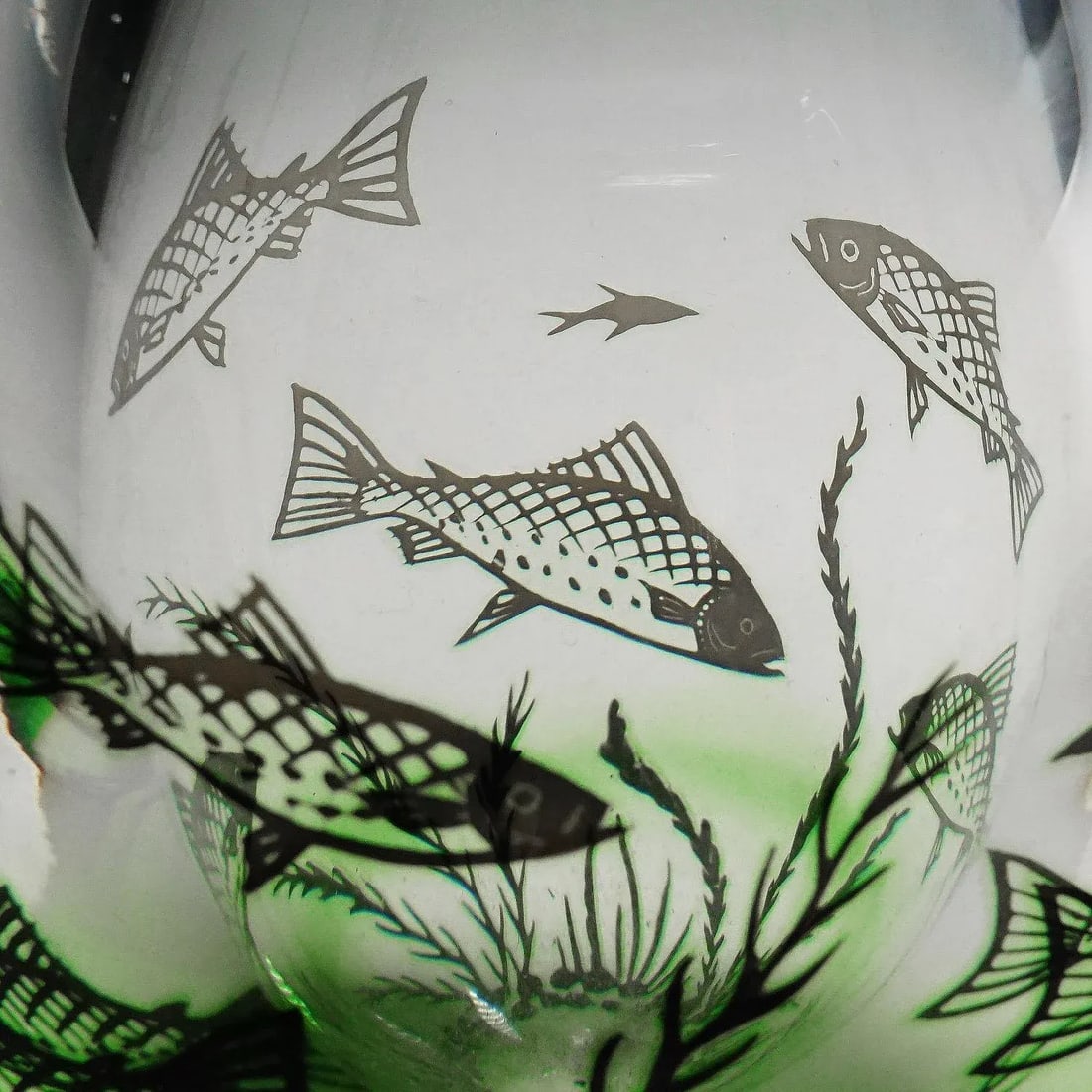 Fish Graal Vase by Edward Hald for Orrefors, Sweden Ca. 1980s - 6