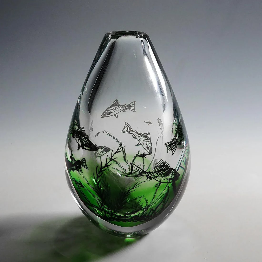Fish Graal Vase by Edward Hald for Orrefors, Sweden Ca. 1980s - 9