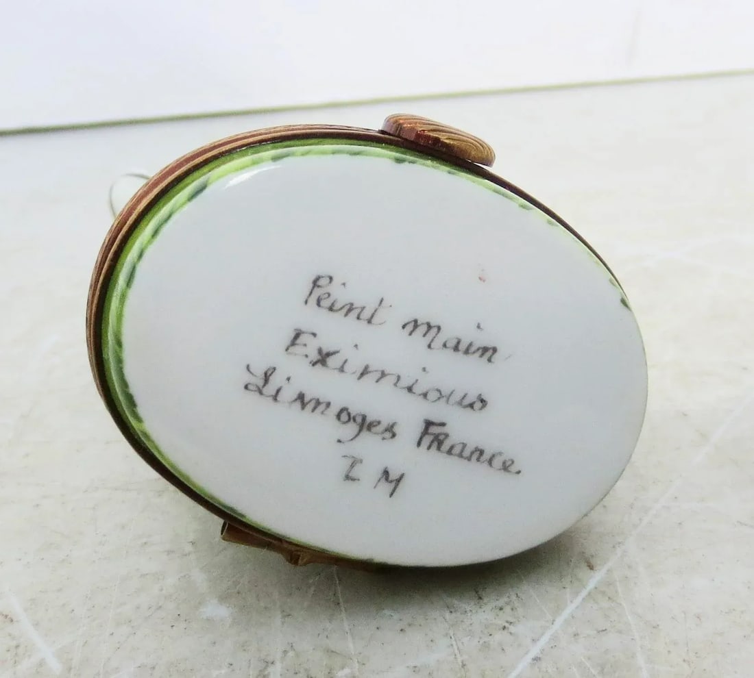 Limoges Porcelain Terrier Box - 3