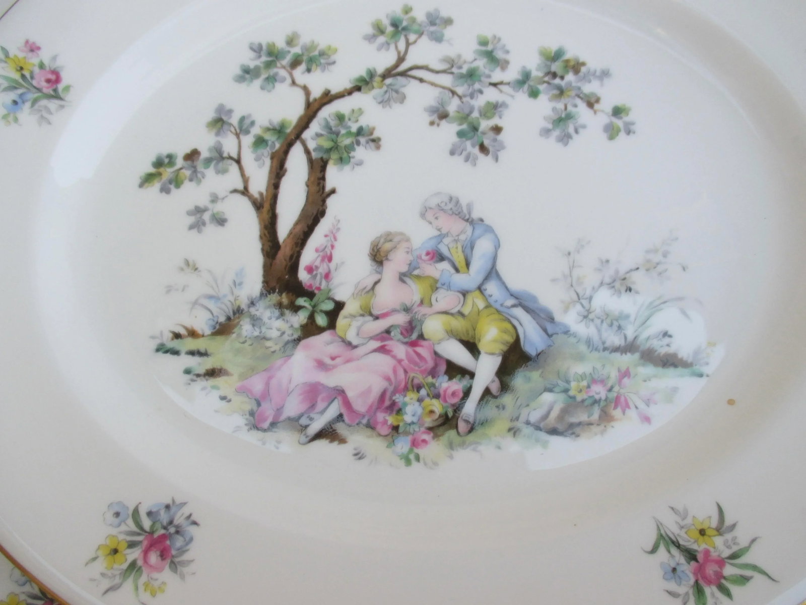 Royal Worcester Watteau Pattern Service Pieces -A Group of 5 - 2