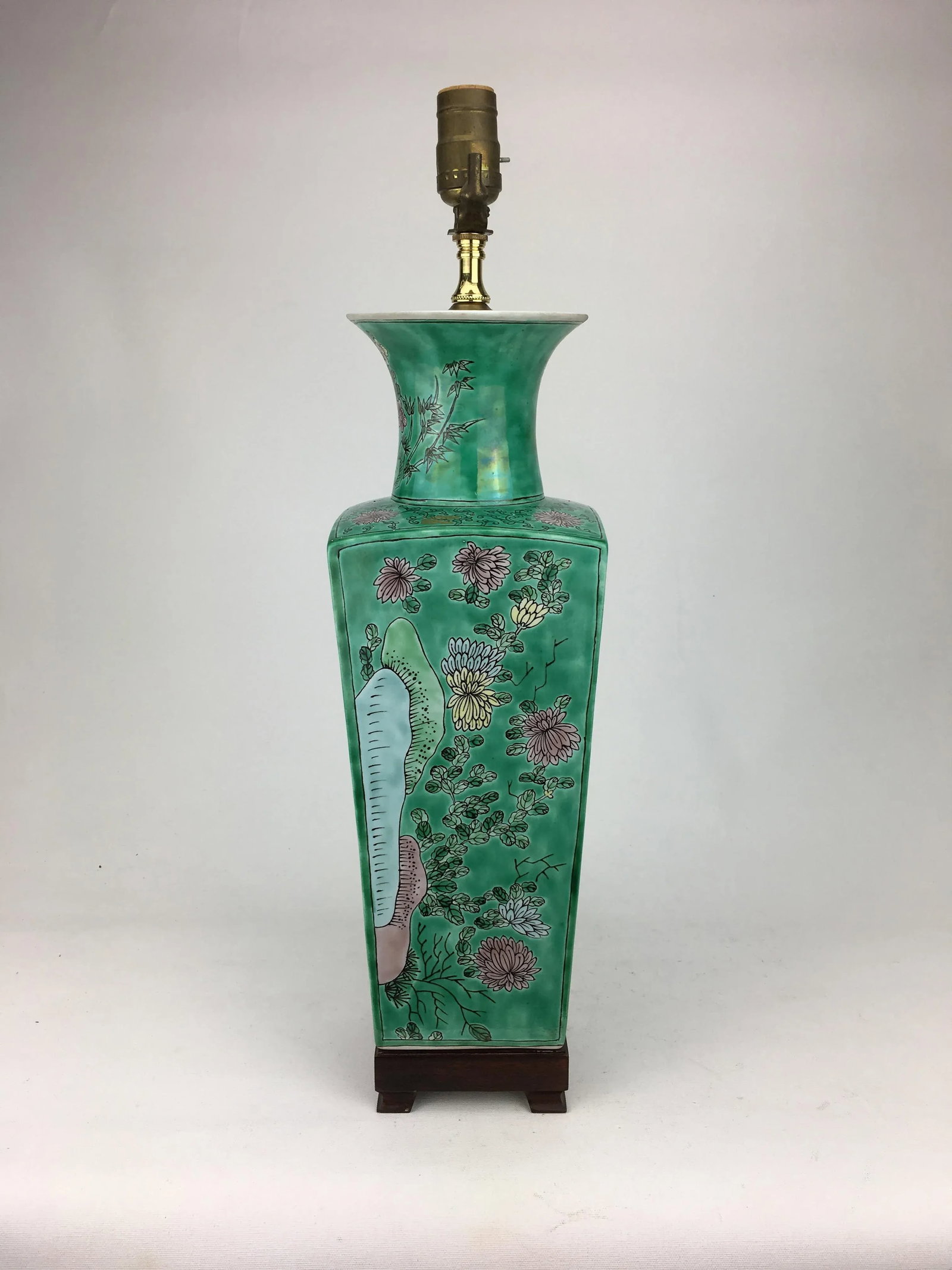 1970s Vintage Vase Lamp With Lotus Flowers - 4