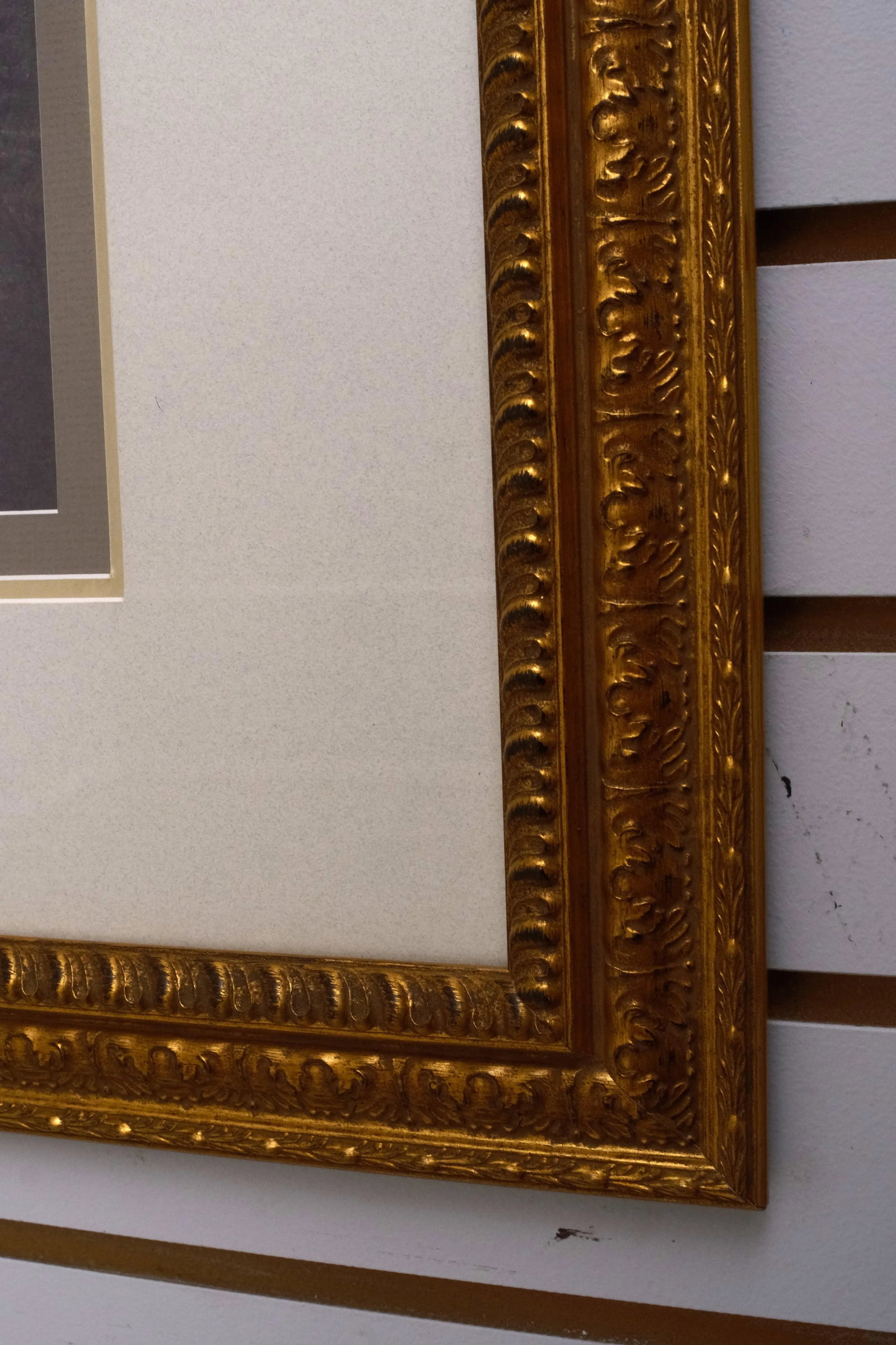 1990s Gold Framed Decorative Room Scene Print - 7