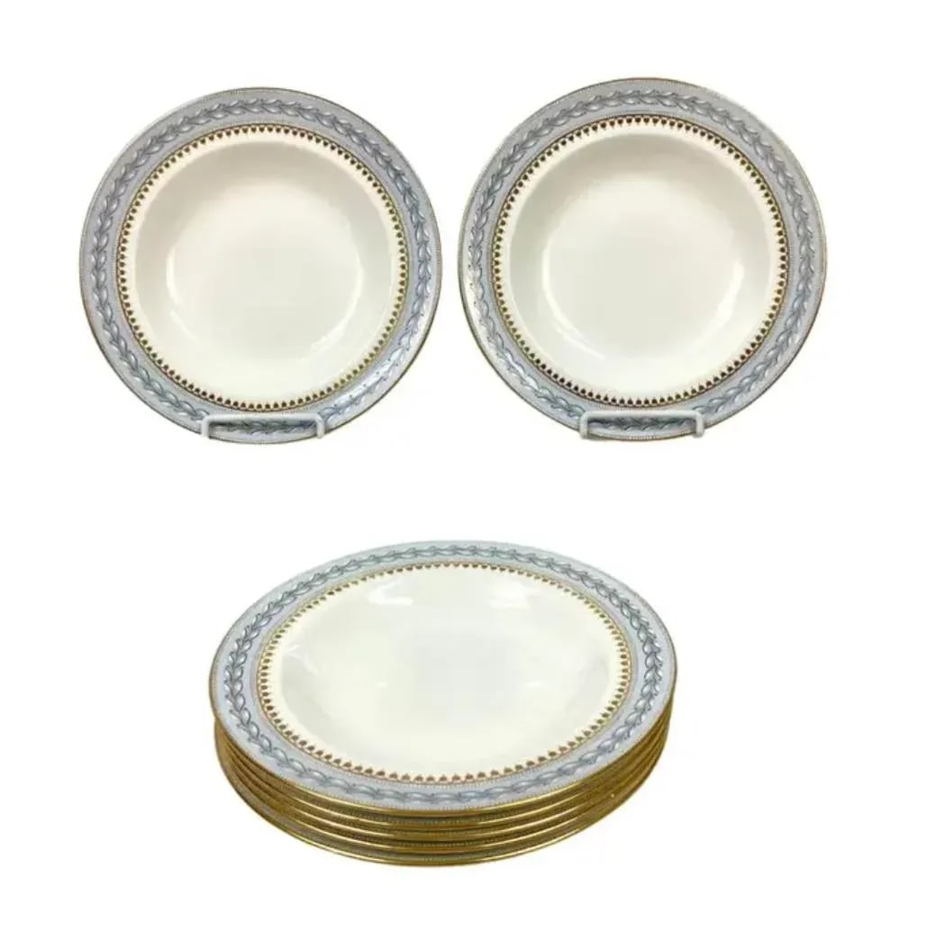 Set of Seven Late 19th/Early 20th Century Wedgwood Bone China Soup Bowls - 2