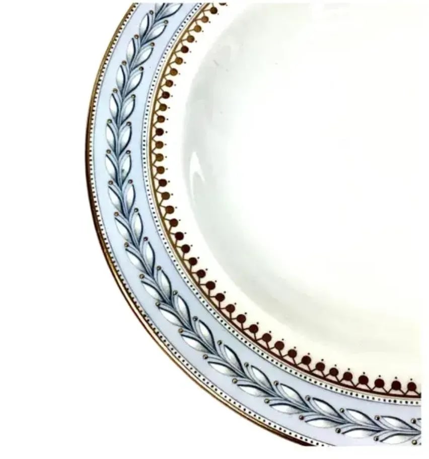 Set of Seven Late 19th/Early 20th Century Wedgwood Bone China Soup Bowls - 4